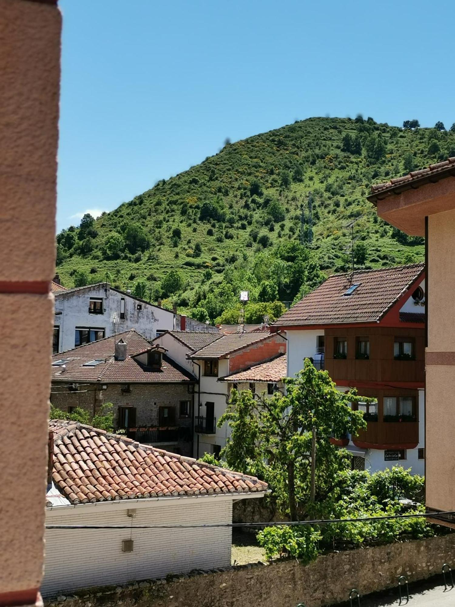 Apartamento Estriva Эскарай Экстерьер фото